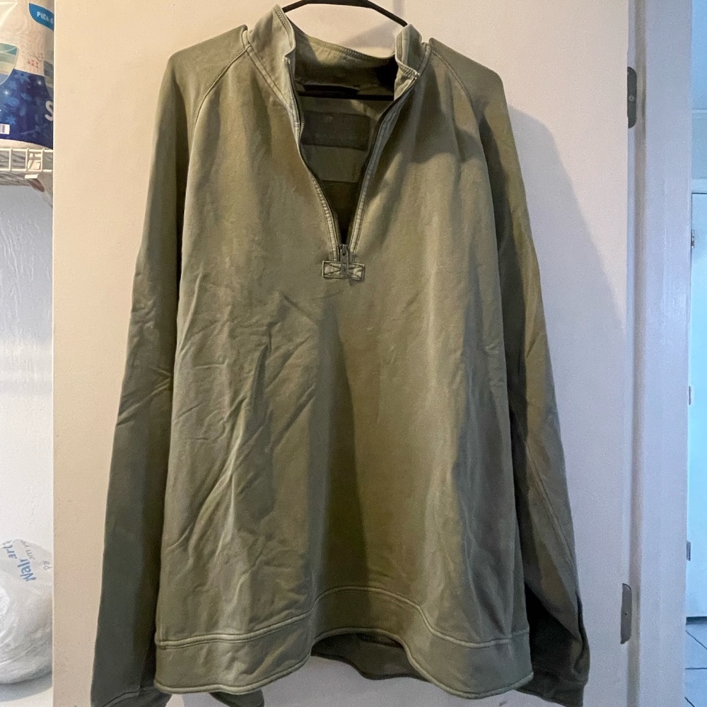 Tommy Bahama Half-Zip Sweatshirt